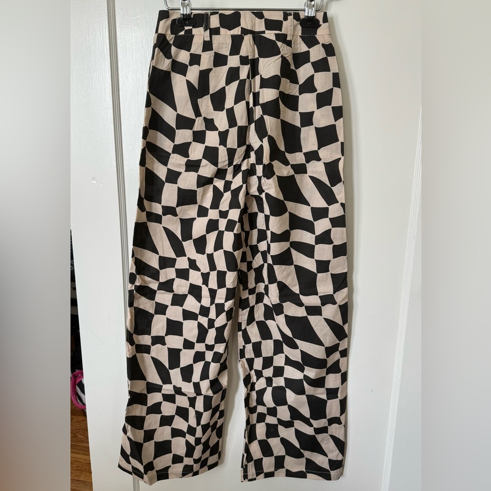 VRG GRL NY Heat Check Pants